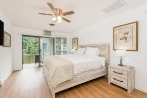 Lakehouse Condos